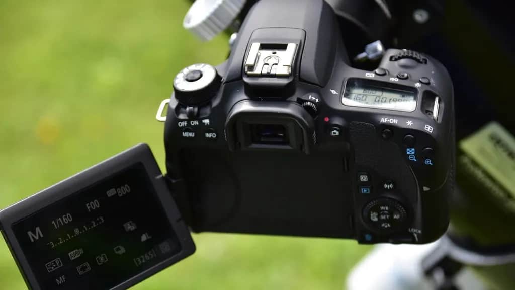 Jaki aparat do astrofotografii - wybierz najlepszy sprzęt dla siebie