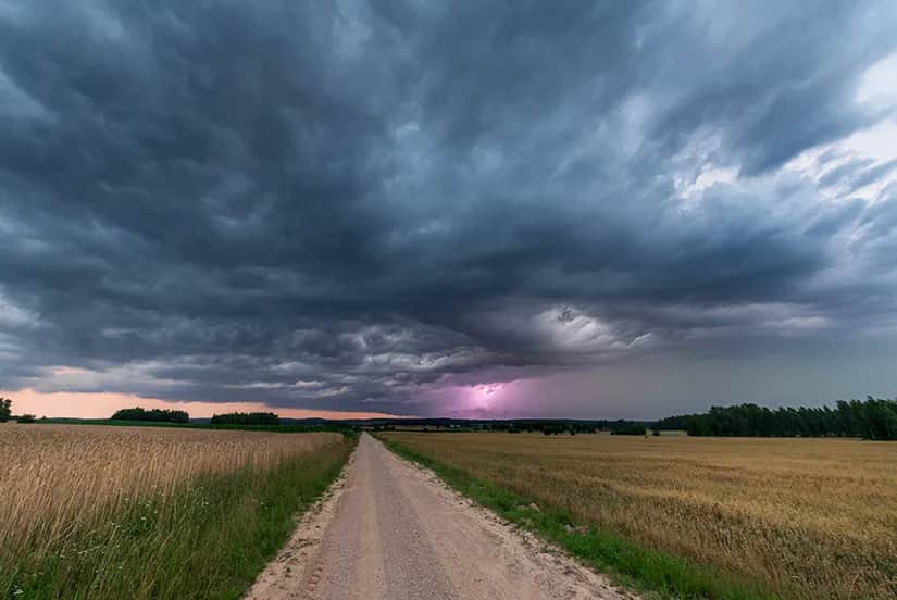 Jak zrobić zdjęcia piorunów: skuteczne techniki i bezpieczeństwo