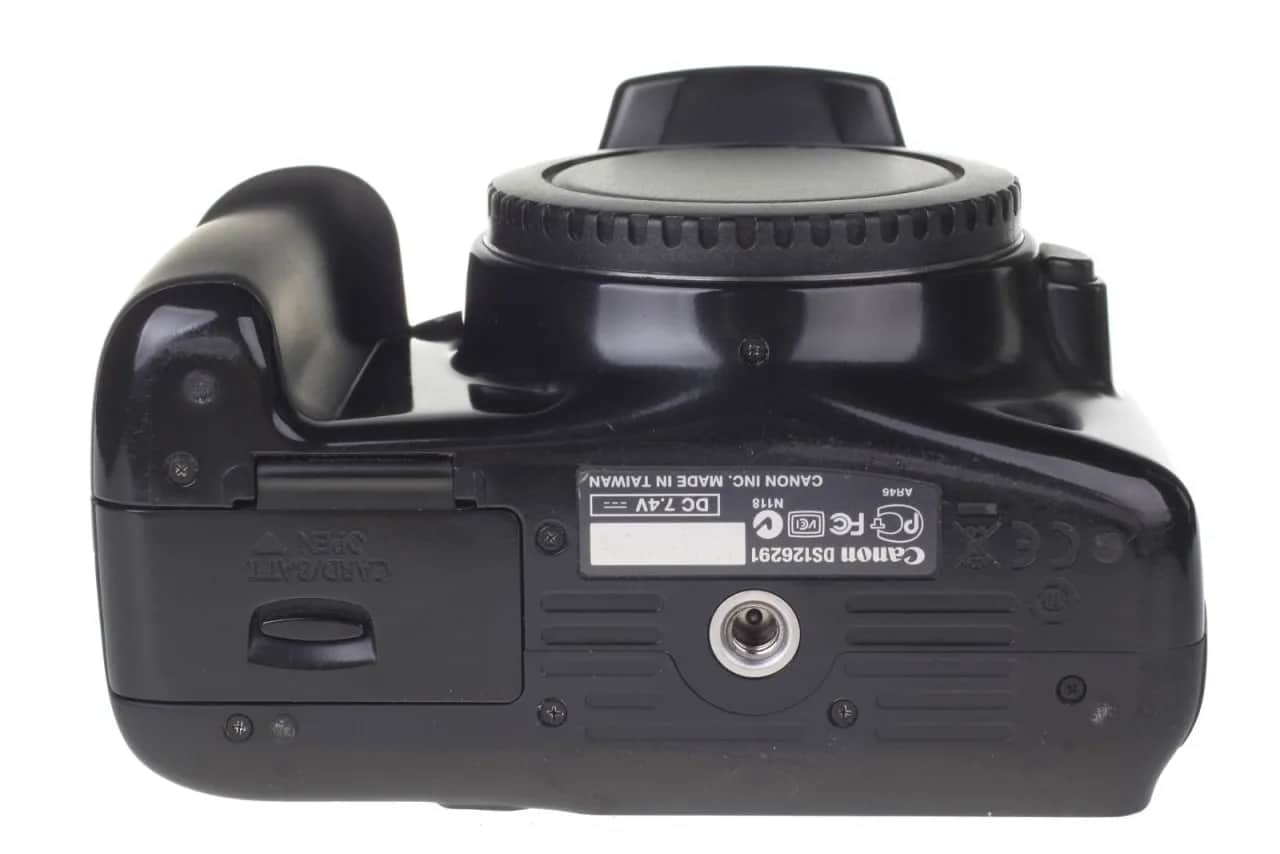 Lustrzanka body Canon EOS 1100D - idealny wybór dla początkujących