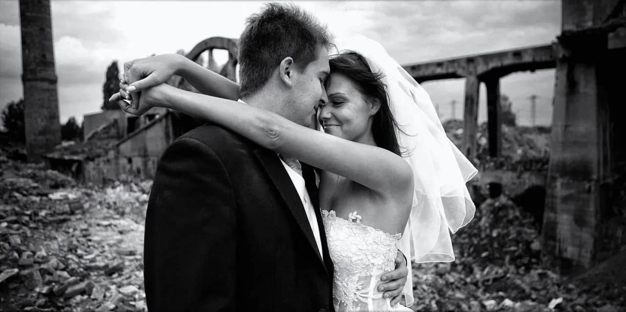 Czy fotograf to dobry zawód? Odkryj zalety i wyzwania tej kariery