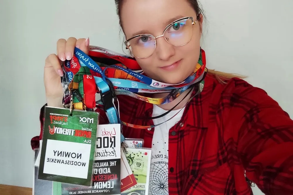 Jak zdobyć akredytację fotografa: uniknij najczęstszych błędów